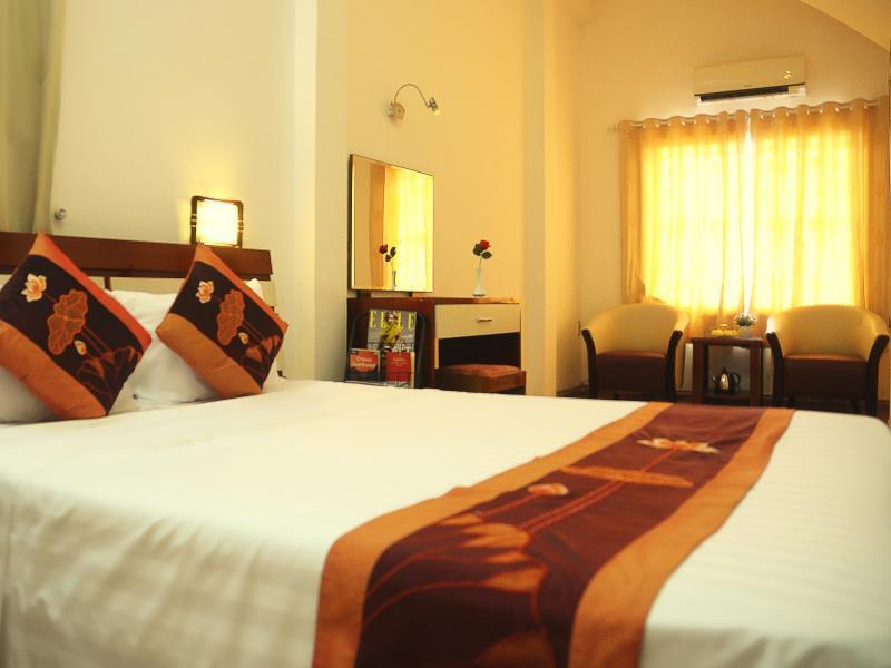 Hanoi Little Center Hotel Exterior photo