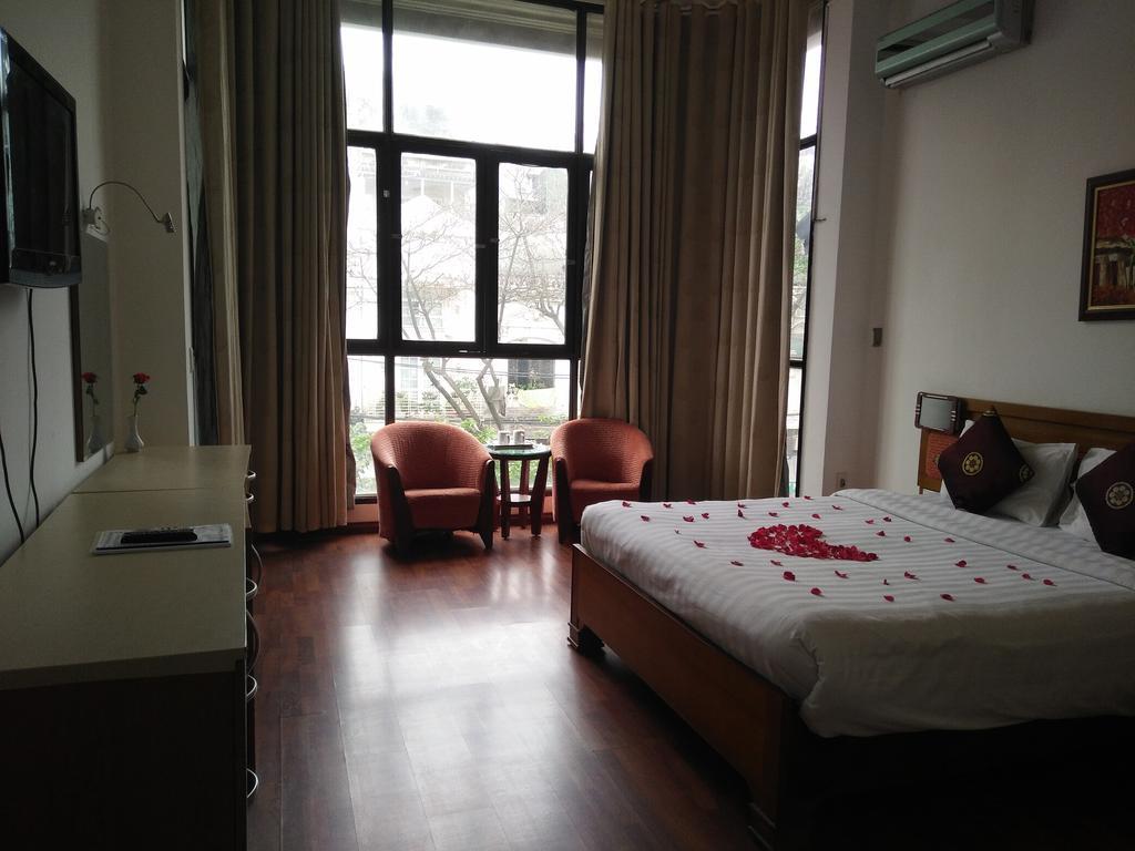 Hanoi Little Center Hotel Exterior photo