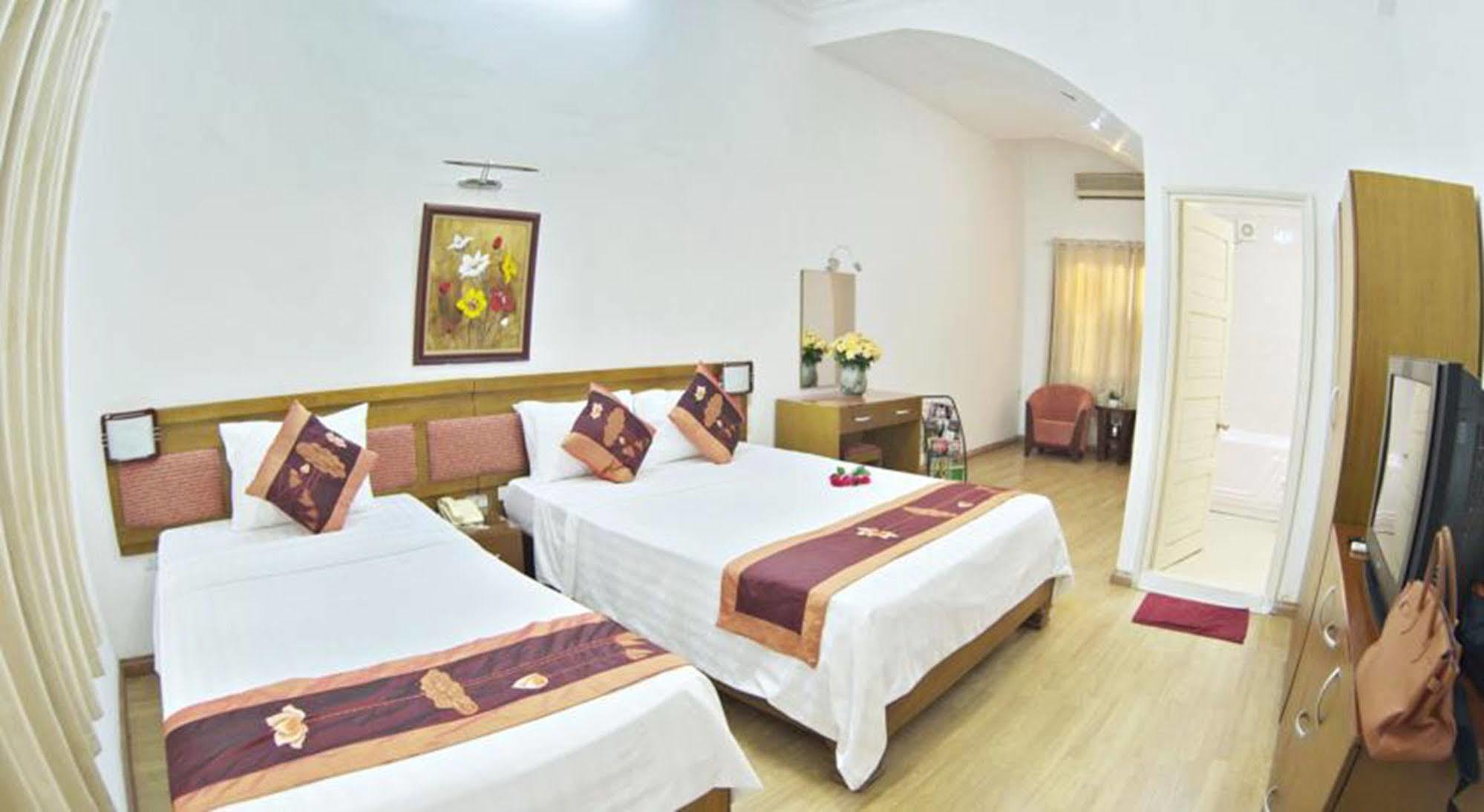 Hanoi Little Center Hotel Exterior photo